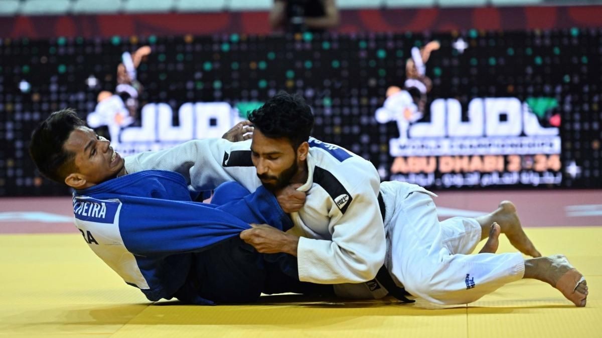 Kapil Parmar competes in Paris 2024. IJF and IPC